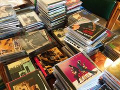 -麦田书店(国防路店)