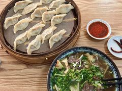 -清真·白家牛肉罩火烧老店(育才街店)