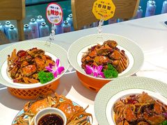 -嗨辣小聚·盘锦河蟹·海鲜烧烤龙虾(盘锦十年好店)