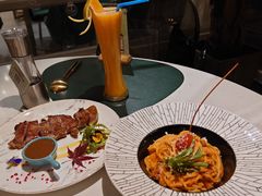 -ins森林童话餐厅coffee&bistro