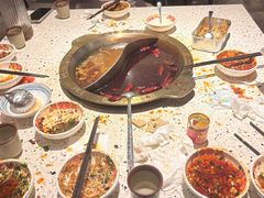 -红九格老火锅(三峡广场店)