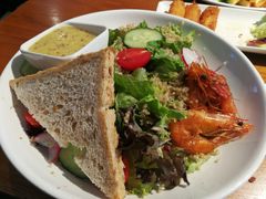 牛油果藜麦配南美白虾-ZEMOCAFE·FUSION FOOD(西交利物浦店)