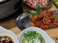 -青瓦餐厅·生鱼片·韩园烤肉(西塔店)