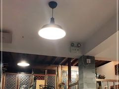 -蓝壁虎咖啡酒馆