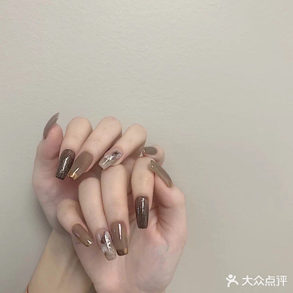 涩味美甲