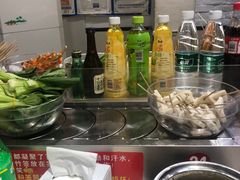 -百品聚旋转火锅(万德庄店)