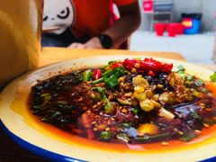 -拈签一笑黄牛肉辣卤串串