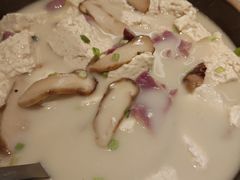 -一坐一忘云南菜(嘉里中心店)