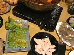 -江湖餐厅–重庆九宫格老火锅