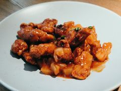 -蜜桃餐厅·伴山(湖滨商业街店)