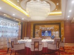 -汗腾格里·风味餐厅(新疆驻京办店)