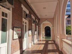 -香港大学