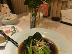 -荷花亭·湖北融合菜(中商广场店)