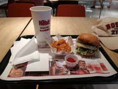 -The Habit Burger Grill 哈比特汉堡(复兴soho店)