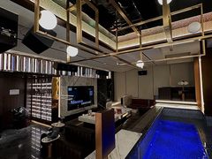 -密苏里·吖咪KTV火吧