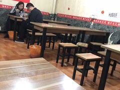 -老字号杨坡红油米线腊汁肉夹馍(东四道巷店)