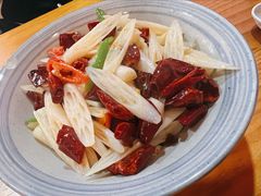 泡椒藕带-回·龙虾铺·盆盆蟹·烧烤大排档(回龙观店)
