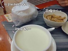 -黄师奶甜品店