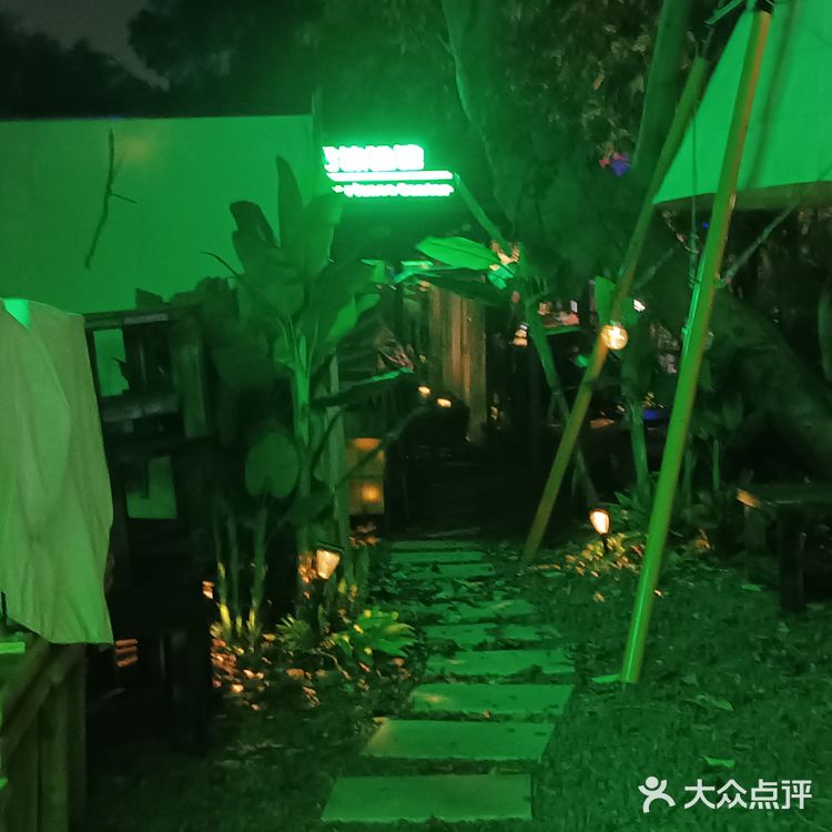 露营风的餐酒吧休闲放松好去处