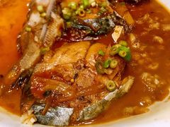 家焖杂拌鱼-日月昇海鲜码头(开发区五彩城店)