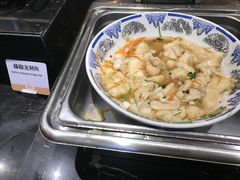 -东方红海鲜百汇(国际大厦店)