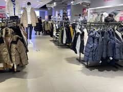 -唯品会(北京国瑞城店)