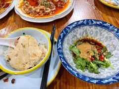 -罗氏豆花饭庄·川菜·土火锅·豆花(卡都花苑店)