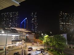 -东荟城名店仓