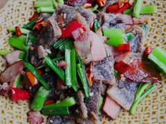 厥巴炒腊肉-古城苗家土菜馆(河景餐厅店)
