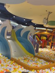 -MELAND CLUB亲子乐园•派对(虹桥万象城店)