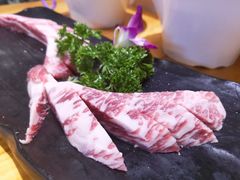 -唯成•韩国炭火烤肉 유성고기