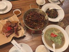 -不二·民谣音乐餐吧(长沙店)
