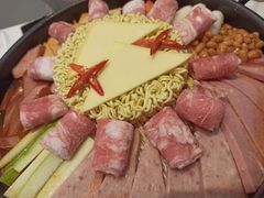 肥牛部队锅-博姆炸鸡精品餐厅(常发广场店)