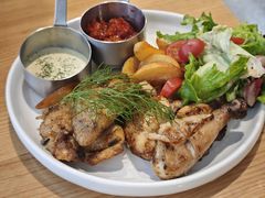 迷迭香烤春鸡-Makumo·卷云家庭料理餐厅(美糖广场店)