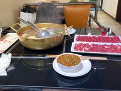 -潮汕三宝鲜牛肉火锅