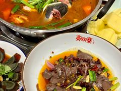 -亮欢寨酸汤鱼(沙冲路店)