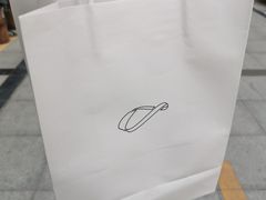 -Line 咖啡(石厦花园店)