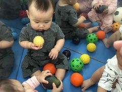 -乐融婴幼儿成长中心(四季青校区)