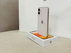 -Apple零售店(华贸购物中心店)