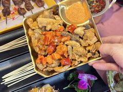 -依呀呀ktv烧烤小串(中山西路店)