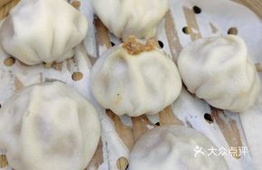 Sea Urchin and Crab Roe Soup Dumplings