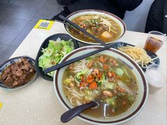 -龙记桂林米粉(财满街店)