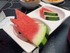 -辣尚瘾·烤鱼·新川菜(牡丹园直营店)