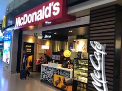 门面-麦当劳(禄口机场T2航站楼)