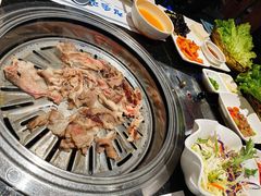 肥牛-青松馆韩国料理(香港中路佳世客店)