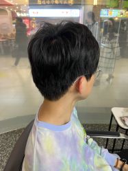 -川和潮人