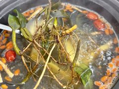 -花苑美食横琴生蚝火锅(拱北粤华路店)