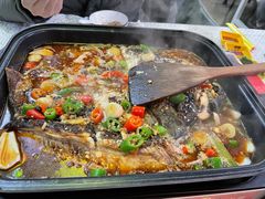 -云晓光头烧烤吧(德平路店)