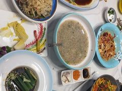 -三江源美食城