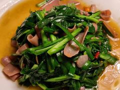 韭菜炒海肠-小老板海鲜酒家(董家渡店)
